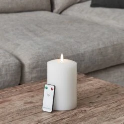TruGlow® LED Stumpenkerze Weiß Breit 15cm Mit Fernbedienung