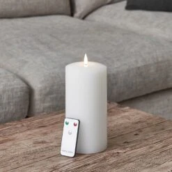 TruGlow® LED Stumpenkerze Weiß Breit 20cm Mit Fernbedienung
