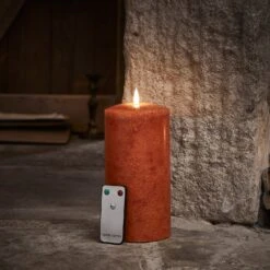 TruGlow® LED Stumpenkerze Orange Breit 20cm Mit Fernbedienung -Geschäft Für Dekorative Beleuchtung CA22051RC 1