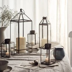 Effi Große Glaslaterne Mit TruGlow® Kerze -Geschäft Für Dekorative Beleuchtung D LA20007CA. laternen kollektion truglows innen tischdeko p3