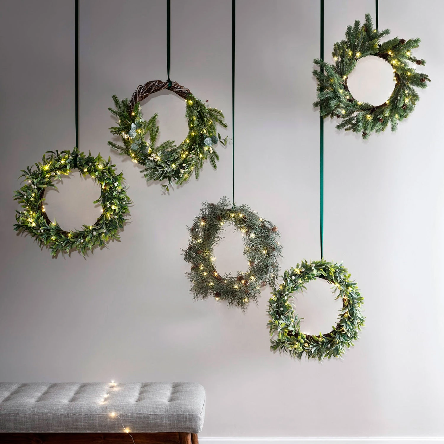 50cm Mistelzweig Weihnachtskranz Mit Beleuchtung 6 50cm Mistelzweig Weihnachtskranz Mit Beleuchtung – Bild 4