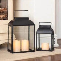 Große Devon Gartenlaterne Mit 2 TruGlow® Outdoor Kerzen -Geschäft Für Dekorative Beleuchtung LA18009 Large Black Landscape LED Lantern Fireplace Duo P