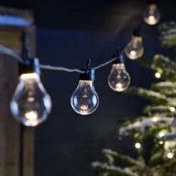 Core Connect 5m 10er Party Lichterkette Warmweiß Koppelbar Schwarzes Kabel