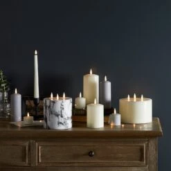 TruGlow® Dreidochtige LED Kerze Elfenbeinfarben 20 TruGlow® Dreidochtige LED Kerze Elfenbeinfarben -Geschäft Für Dekorative Beleuchtung TruGlow LED Kerzen Auf Kommode Grau Elfenbeinfarben 2000x2000 ebd0a0ae f8ee 42ca 839a 001ebe064562