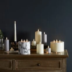 TruGlow® Dreidochtige LED Kerze Marmor Mit Fernbedienung 7 TruGlow® Dreidochtige LED Kerze Marmor Mit Fernbedienung -Geschäft Für Dekorative Beleuchtung TruGlow LED Kerzen Auf Kommode Grau Elfenbeinfarben 6e37b526 64de 4850 9663 0ad35100c1c4